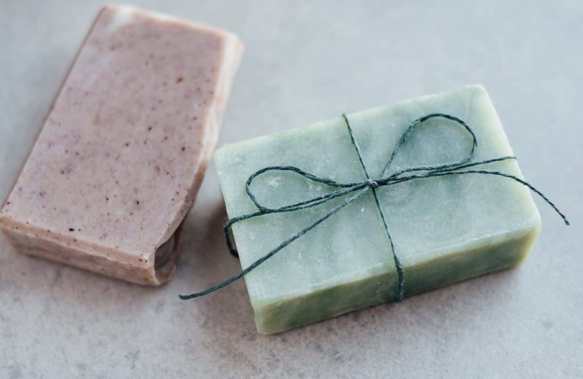 Cosmetic Gift Ideas for Christmas: Handmade Soap Gift Baskets